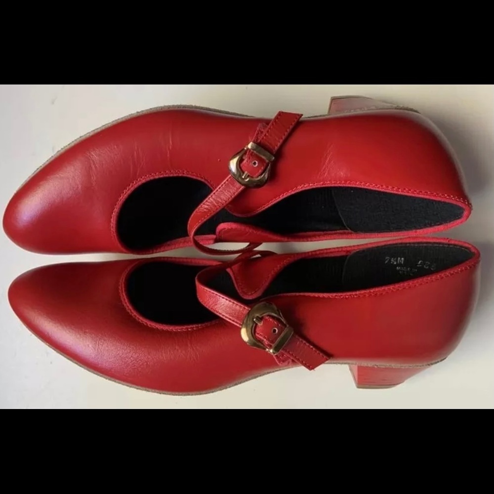 TIctactoes Womens Dress Shoe Size 7.5 Made In USA (NEW without Box)